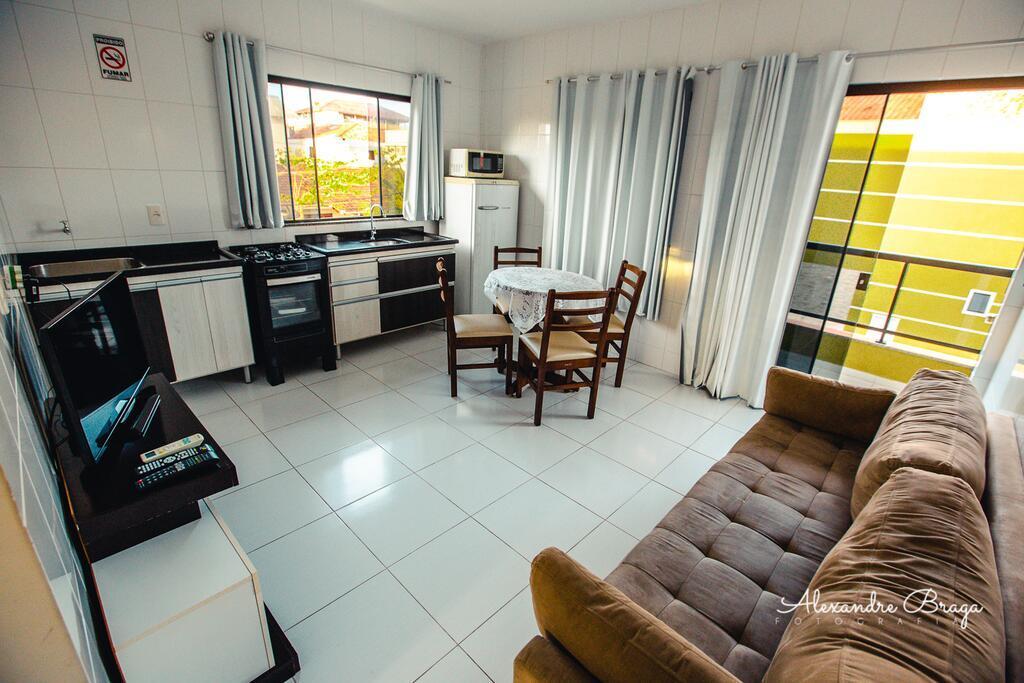 Apartpousada Residencial Dos Reis Sao Francisco do Sul Esterno foto