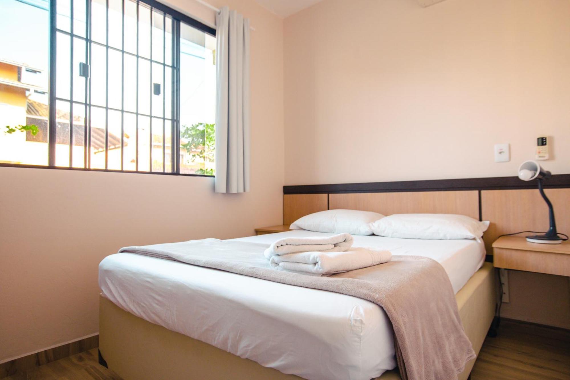 Apartpousada Residencial Dos Reis Sao Francisco do Sul Esterno foto