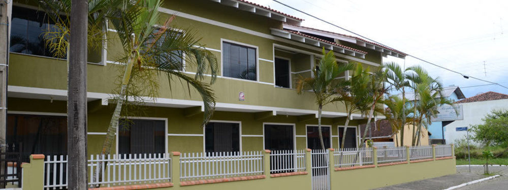 Apartpousada Residencial Dos Reis Sao Francisco do Sul Esterno foto